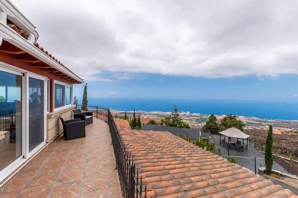 Villa Carlitos Vistas Al Mar Y A La Montana Costa Adeje  Extérieur photo